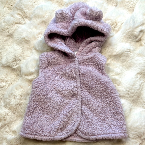 Just One You by Carter’s Baby Hooded Fleece Vest | Size 3 Months - Picture 1 of 6